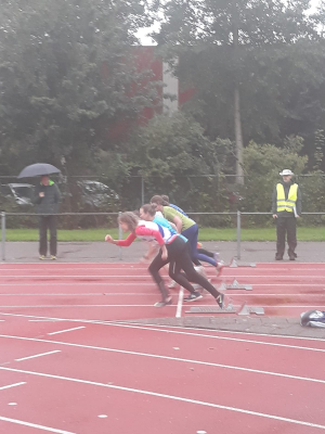 Start 100m vrouwen masters Start 100m vrouwen masters