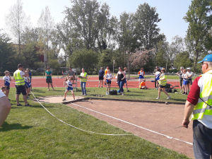 Jury bij kogelstoten Jury bij kogelstoten